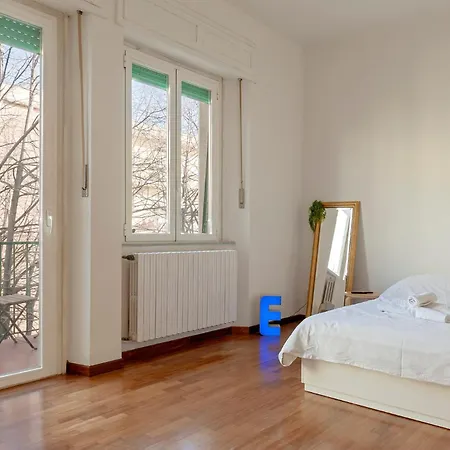 Apartment Urban - 2 Min Public Parking *